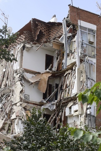 スペイン首都でアパートが崩壊、危機一髪で住民避難