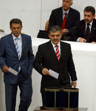 トルコ大統領選、第3回投票へ持ち越し