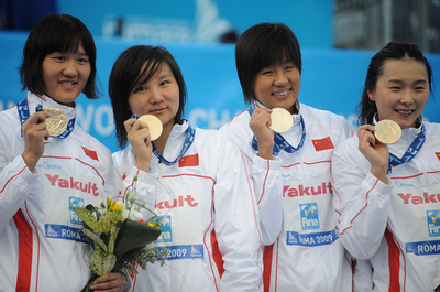 中国 4x200メートルリレーで世界新、世界水泳