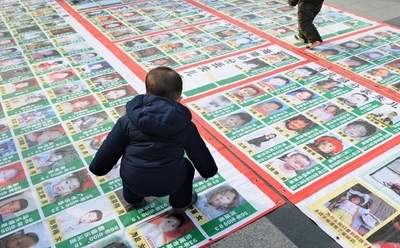 中国、人身売買で600人逮捕、子ども178人保護