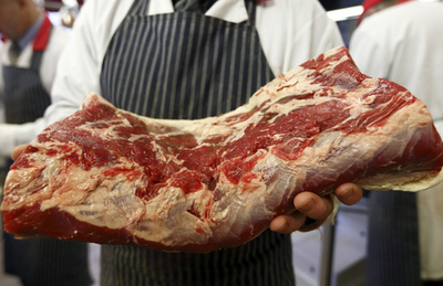 馬肉混入問題、調理済み食品や肉を敬遠する消費者も 英世論調査