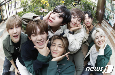 [★フォト] TAN、野生ドルのハイテンション – KOREA WAVE