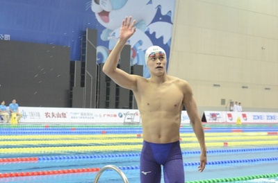 中国・青島で全国水泳、孫楊が金メダル 亡き親友悼む