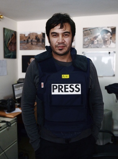 カブールの高級ホテル襲撃、AFP記者と家族が死亡