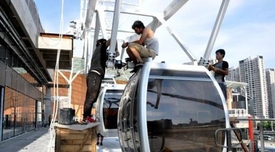 泊まれて食事も出来る観覧車が完成　湖南省