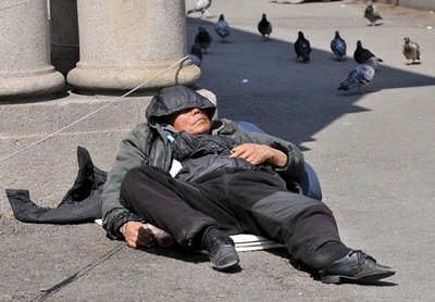 1千万円近い貯金を引き出せないままホームレスの男性が亡くなる、韓国