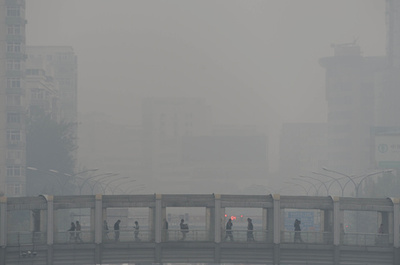 北京に冬のスモッグ、PM2.5濃度が急上昇