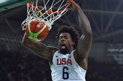 米国がアルゼンチンに大勝、スペインとの準決勝へ バスケ男子