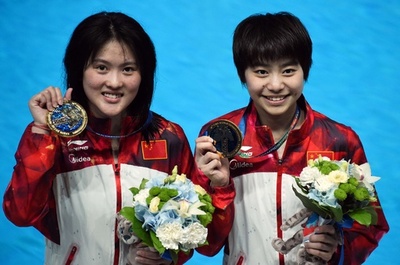 中国ペアが女子10m高飛び込みも金、第16回世界水泳