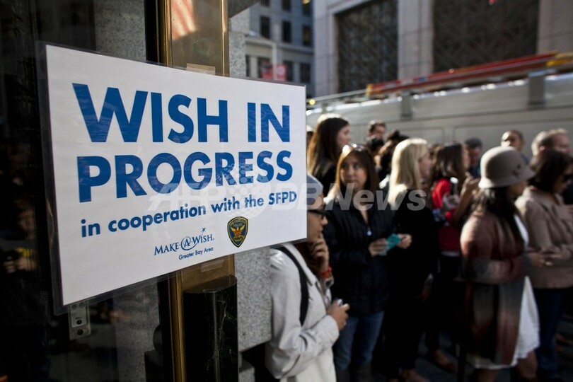 白血病の少年が「バットキッド」に、夢をかなえて大活躍