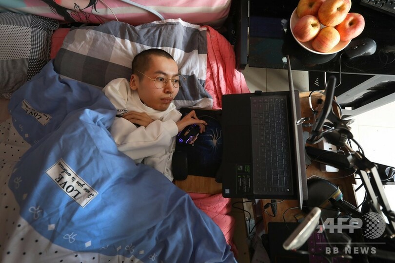 「指先で起業」脳性まひの26歳、始まりは兄が買ってきたパソコン 江蘇省