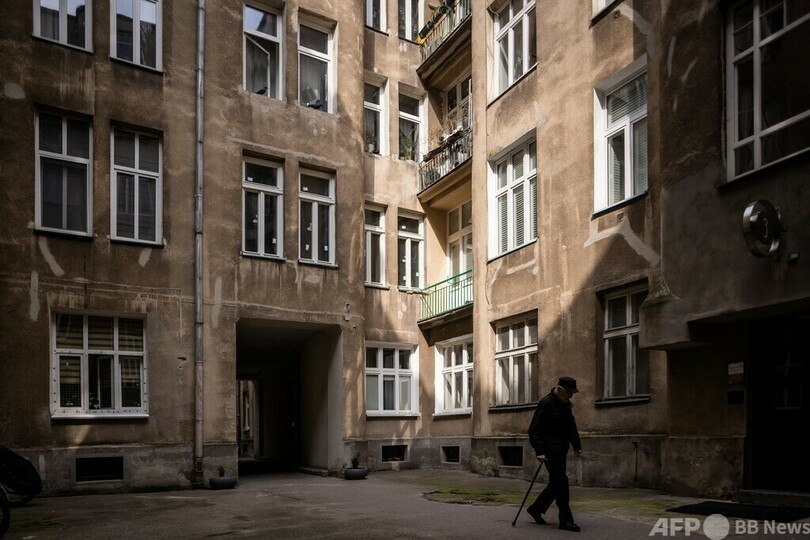 ユダヤ人ゲットーの写真、独からポーランド博物館へ