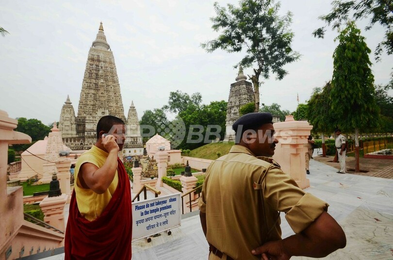 仏教の聖地で連続爆発、僧侶2人負傷 インド・ブッダガヤ