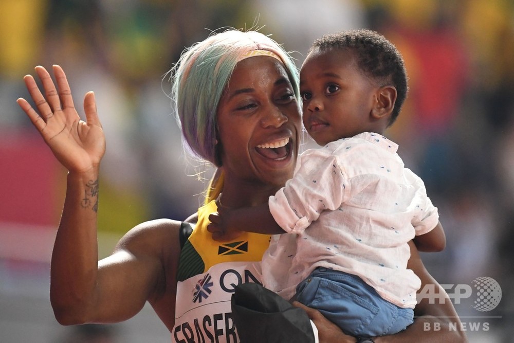 フレイザー プライスが女子100mでv4の快挙も 空席目立つ世界陸上 写真15枚 国際ニュース Afpbb News