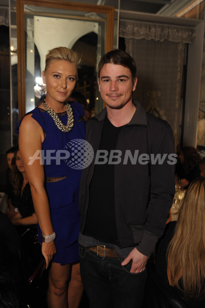 「コールハーン」スポーティング・コレクション記念パーティ、シャラポワも登場