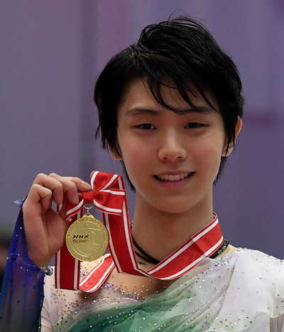 羽生が圧勝でNHK杯連覇、GPファイナルへ