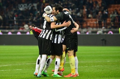 ユベントスがミランを完封、テベスは得点王首位に浮上