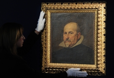 1年前に発見されたベラスケスの絵画、3.7億円で落札 英国