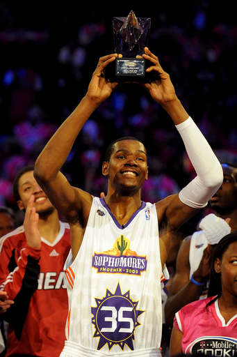 ルーキーチャレンジ ソフォモアが勝利、NBAオールスター