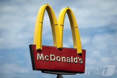 米ハンバーグ店、韓国人が「差別的」扱いに激怒…「70分待ってもハンバーガー出ず」「厨房で嘲笑まで」