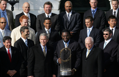 レッドソックス ブッシュ大統領を表敬訪問