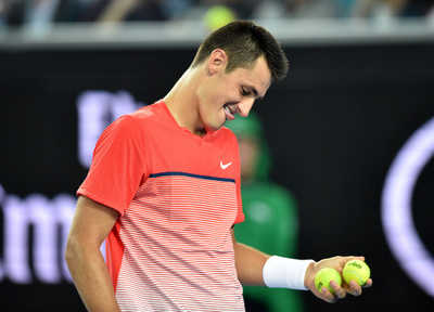 「言い訳王」に「ピーナツ大の器」、豪でトミックに痛烈批判