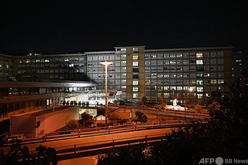 ローマ教皇、結腸手術で入院 経過は良好