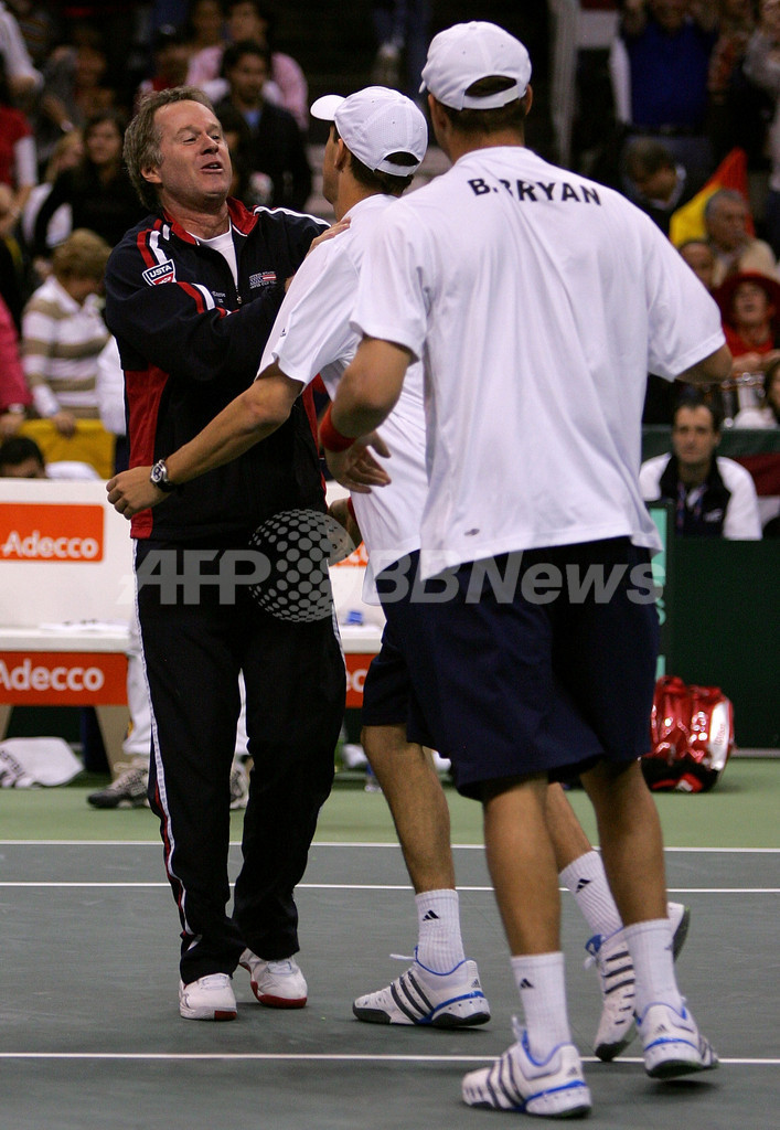 ＜男子テニス 07デビスカップ＞米国 スペイン降し準決勝へ - 米国