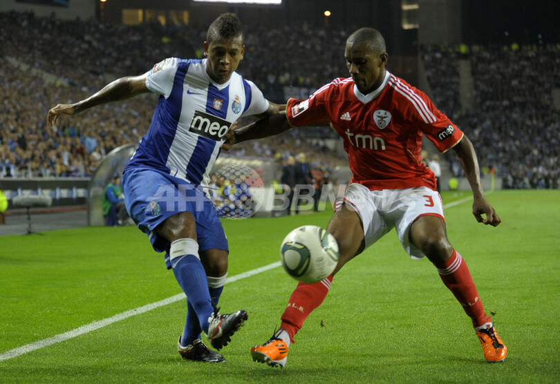 ポルト ベンフィカと引き分ける