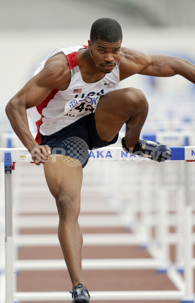 トラメル 男子110メートルハードルで準決勝進出