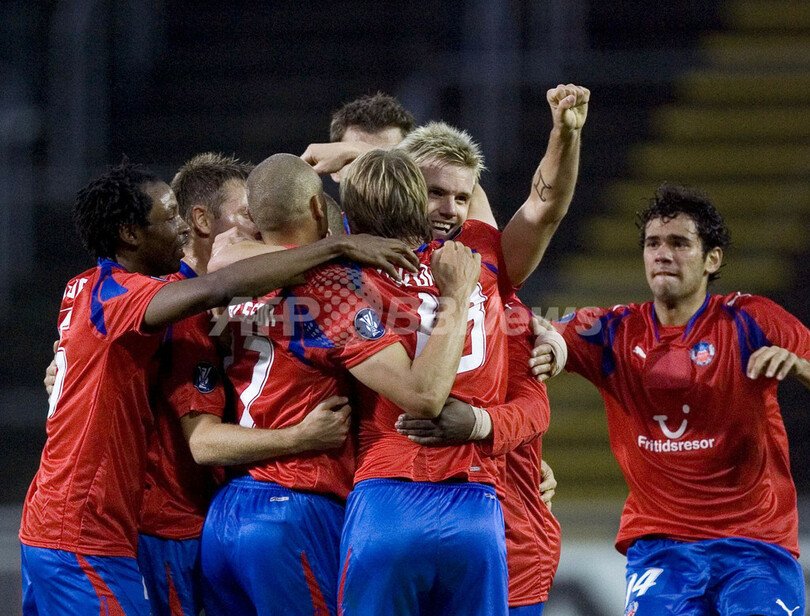 ヘルシンボリ ヘーレンフェーンに大勝で1回戦突破