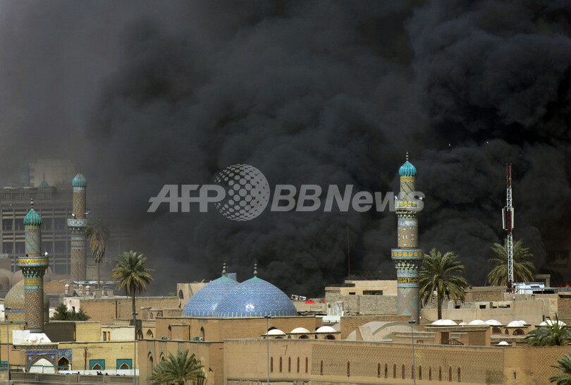 バグダッドで自動車爆破テロ - イラク