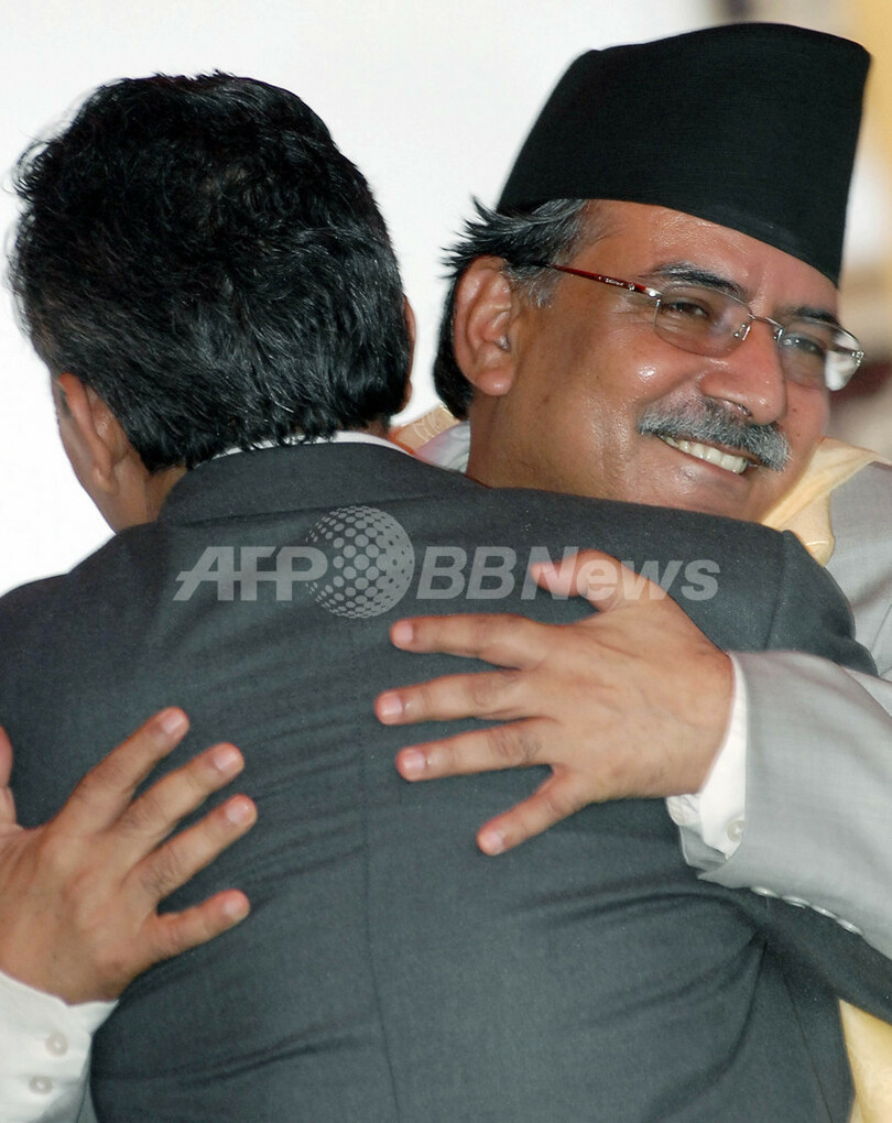 ネパール毛派のダハル書記長、新首相に就任