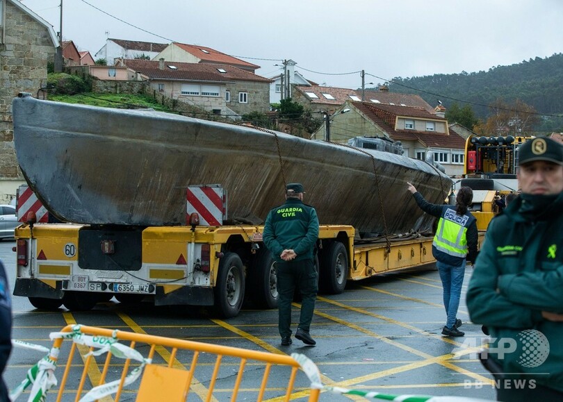 拿捕された全長20mの麻薬密輸用潜水艇、3人目の乗員逮捕 スペイン