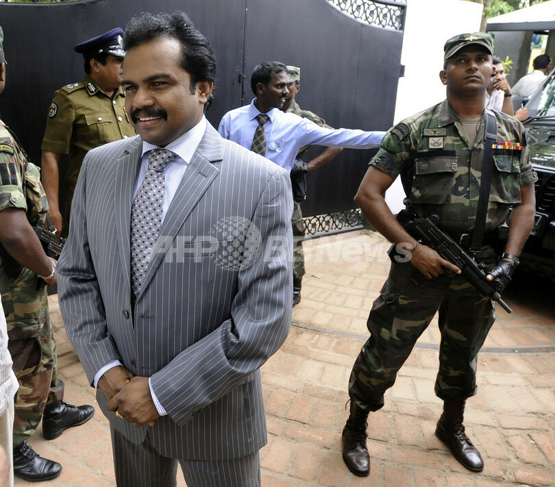 LTTE壊滅間近か、大統領が降伏求める スリランカ