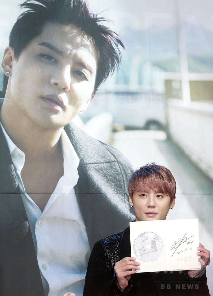 「JYJ」のジュンス、アルバム発売記念のサイン会開催