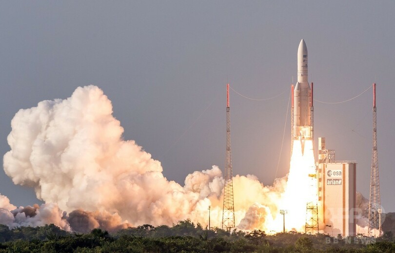 アリアン5打ち上げ成功、通信衛星2基を軌道投入