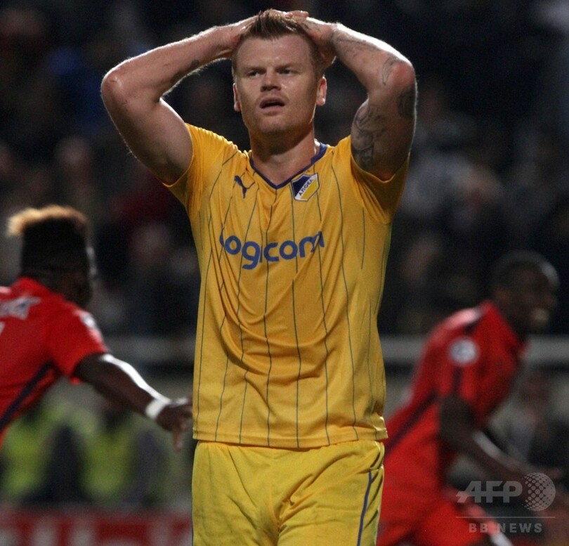 PSGがアポエルに競り勝つ、カヴァーニが土壇場で決勝点 欧州CL