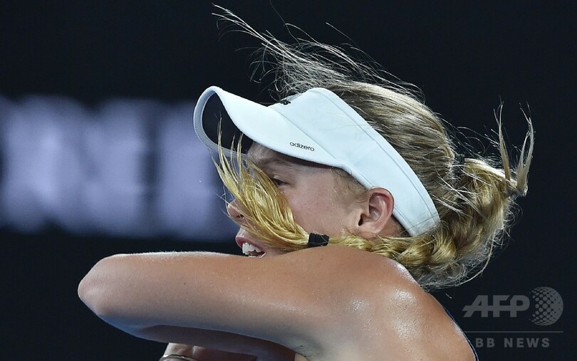 ウォズニアッキが全豪OP16強入り、全仏女王はフルセットで散る