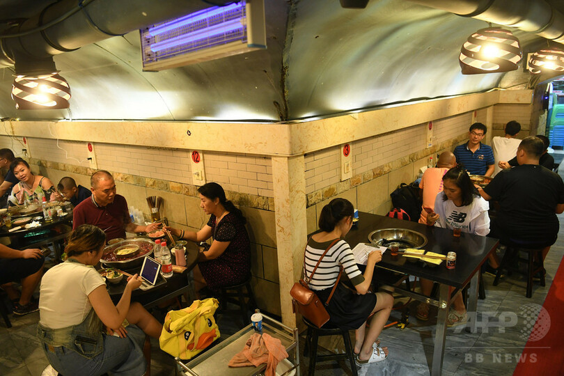 暑いけど火鍋！防空壕で　重慶