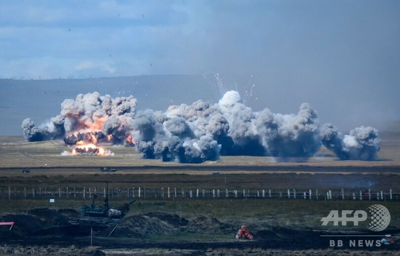 ロシア「史上最大」の軍事演習、中国・モンゴル軍とパレード