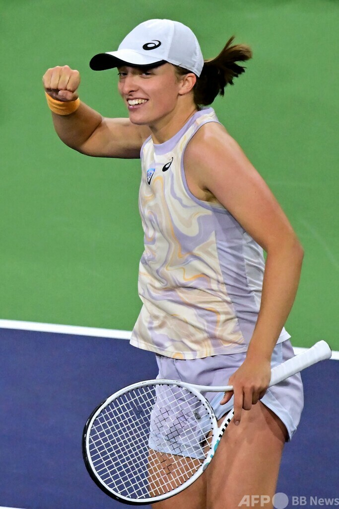 シフィオンテク、ラドゥカヌに快勝で準々決勝進出 BNPパリバOP