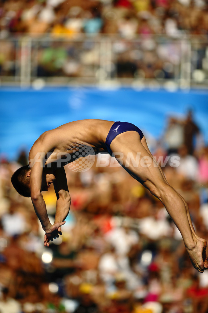 15歳のデイリーが男子高飛び込みで優勝、世界水泳