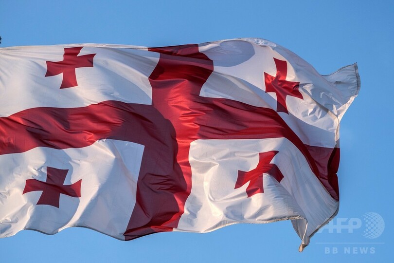 スキーリフト猛スピードで逆走 乗客投げ出され8人負傷 ジョージア