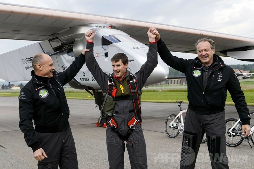 次世代飛行機「ソーラー・インパルス2」、初のテスト飛行