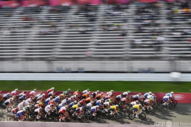 カラパスが自転車ロードレース金メダル ポガチャル銅 五輪