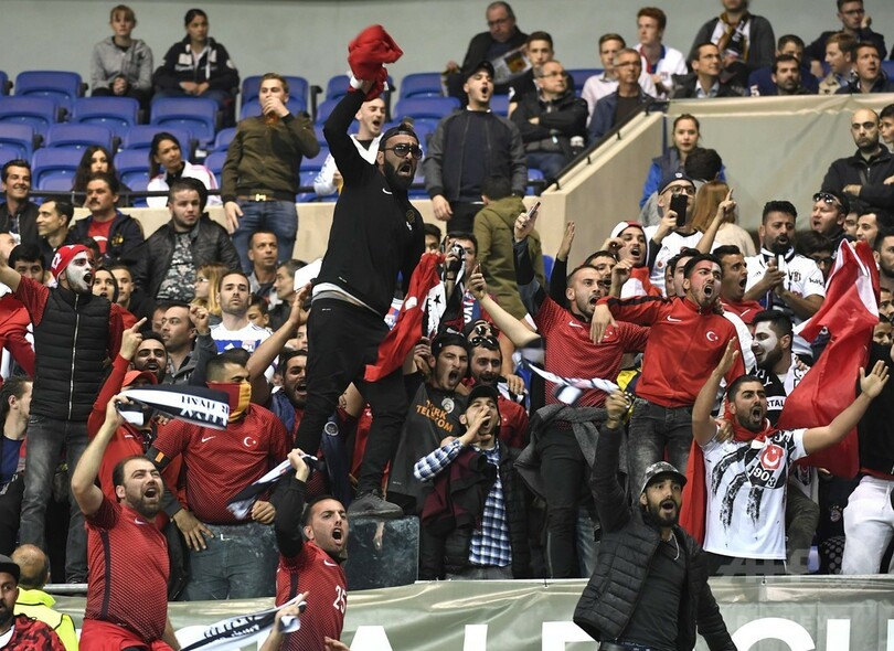 ファン乱入で執行猶予付き欧州カップ戦出場禁止、ベシクタシュ「恥ずべき判断」