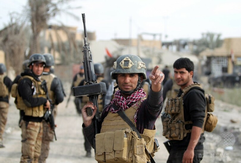 イラク軍、ISからラマディ解放と宣言