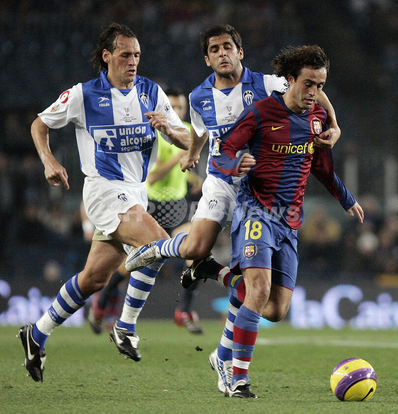 バルセロナ 2戦合計5-2で勝利し国王杯5回戦進出