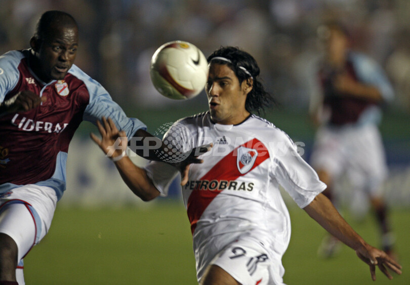 アルセナルvsリーベル・プレートの準決勝・第1戦はスコアレスドロー